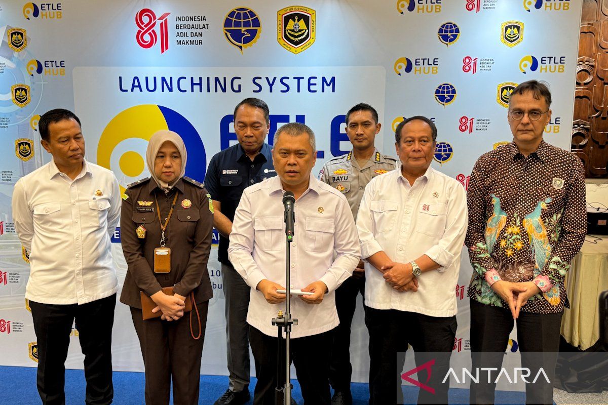 Minister Dudy Affirms End-to-End Handling of Over-Dimension Over-Loading Vehicles