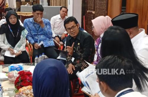 West Java's Human Development Index Rises to 75.90 in 2025, Dedi Mulyadi's Leadership Praised