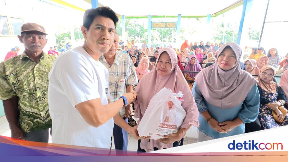 DPR Deputy Speaker Bahtra Absorbs Aspirations, Distributes Aid in East Kolaka