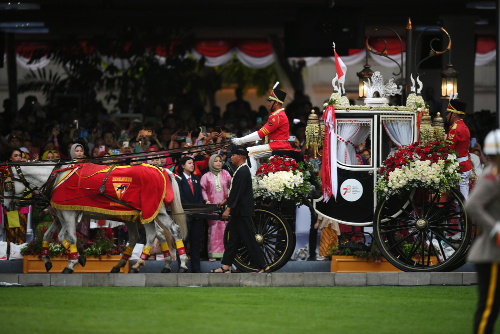 336,000 Register to Attend Independence Day Ceremony at Palace