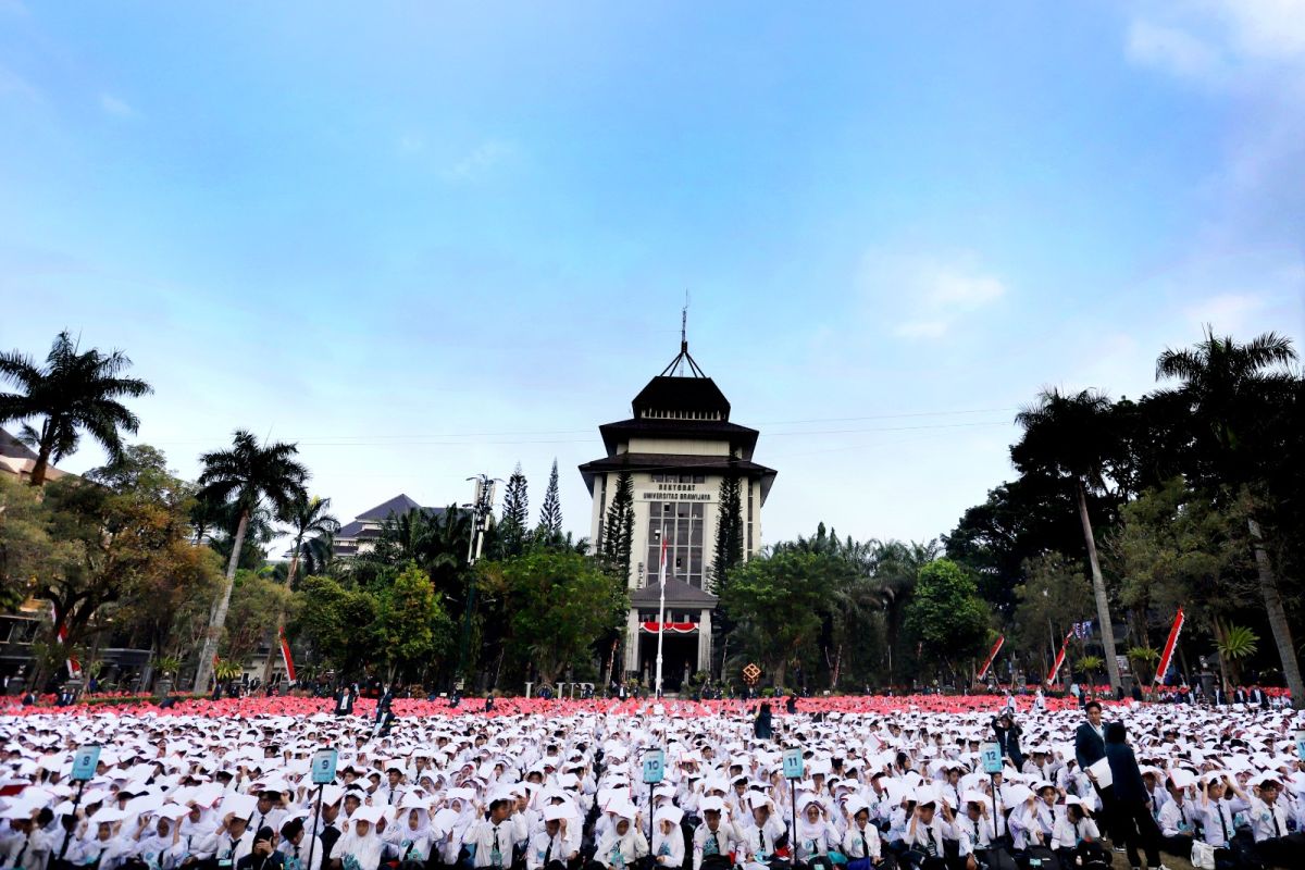 Brawijaya University Welcomes 57 Full-Degree International Students from 35 Countries