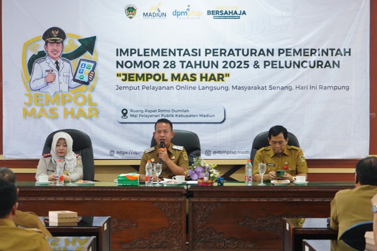 Madiun Regency accelerates business licensing with 'Jempol Mas Har' programme