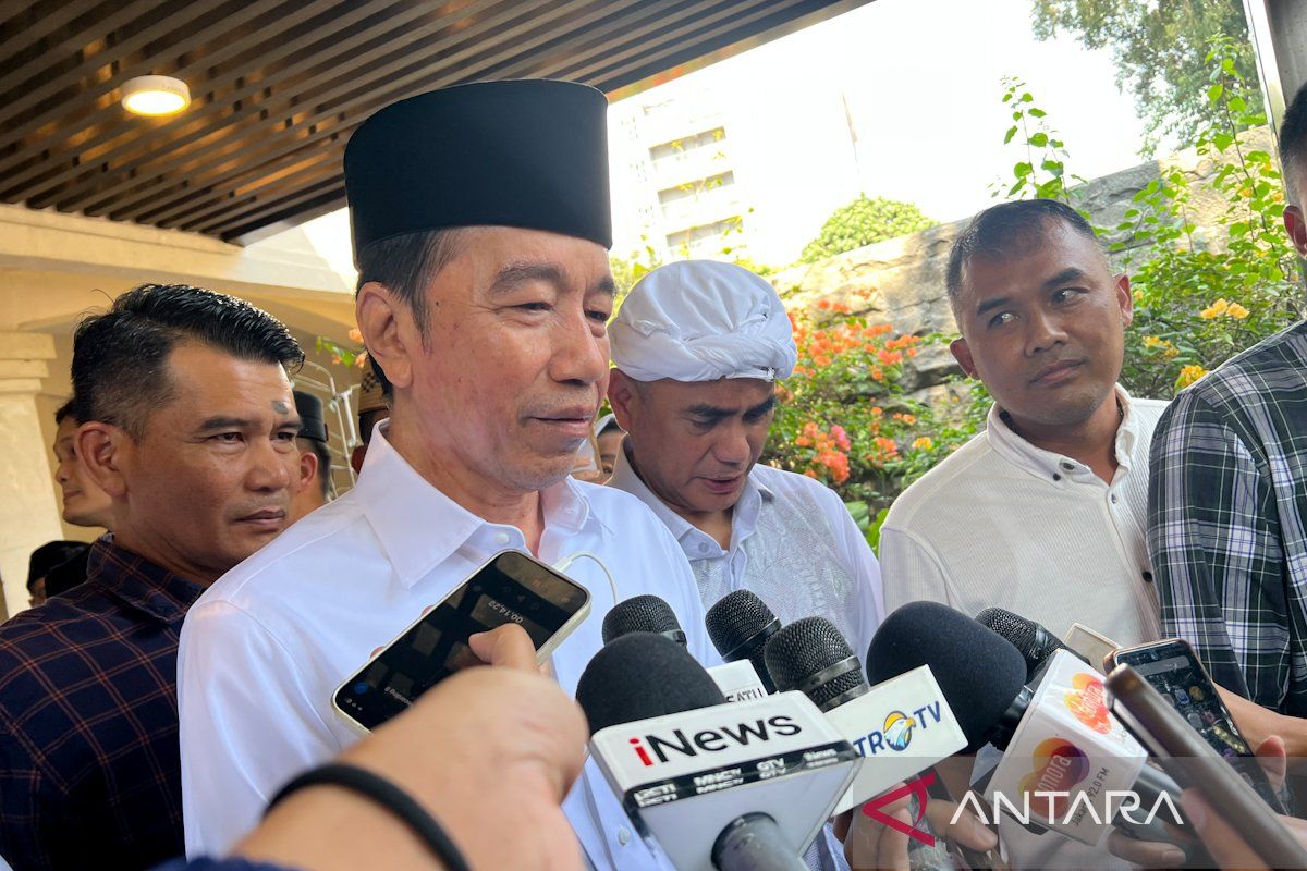 Hoax: Mob raids Jokowi's house and finds bunker with Rp6,000 trillion