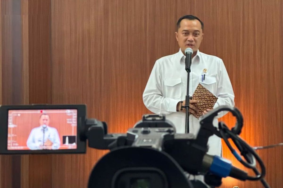 Prabowo orders maximum handling of forest fires during El Niño