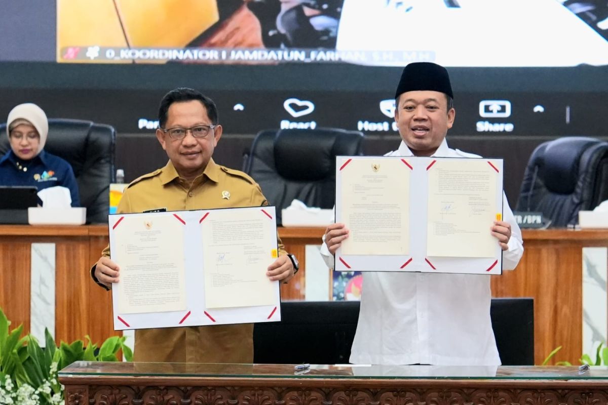 Home Affairs and ATR/BPN Ministers Sign Circular to Accelerate BPHTB Services