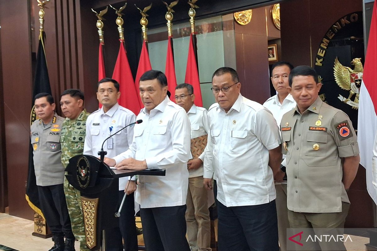 Coordinating Minister asks Central and West Kalimantan to halt land-burning permits