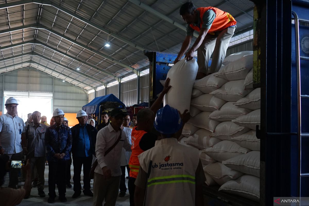 Bulog East Java Rents 269 Additional Warehouses to Strengthen Food Reserves