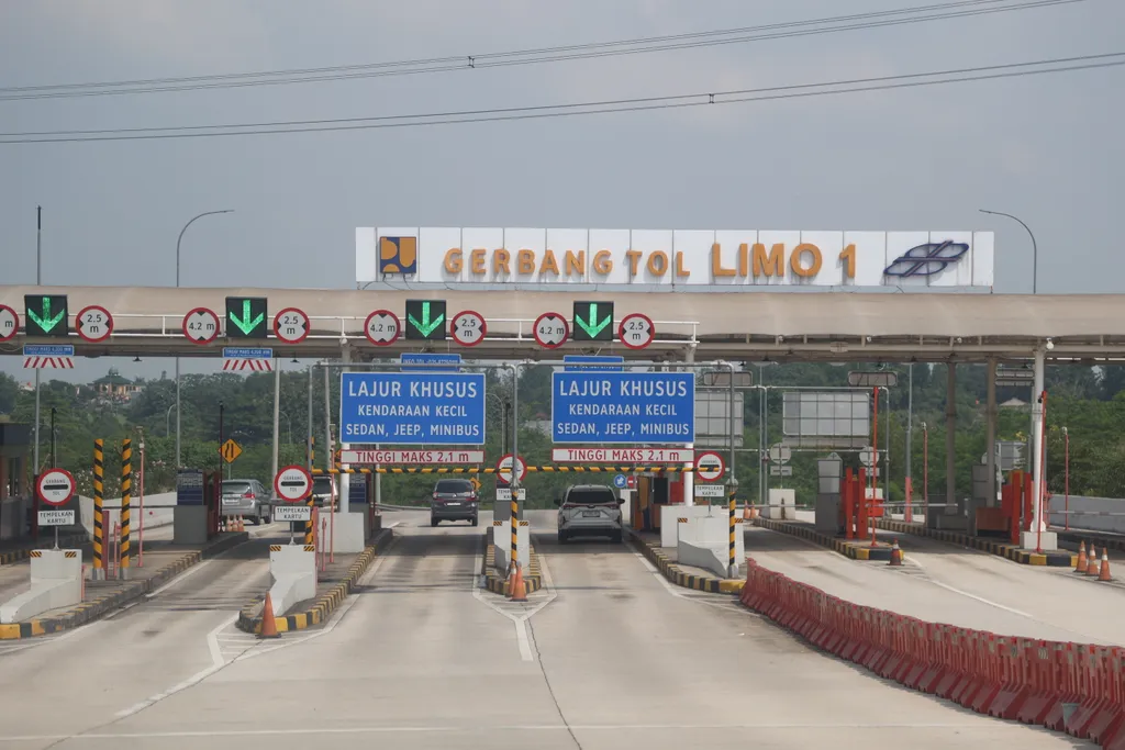 Encouraging the Private Sector's Role in Infrastructure