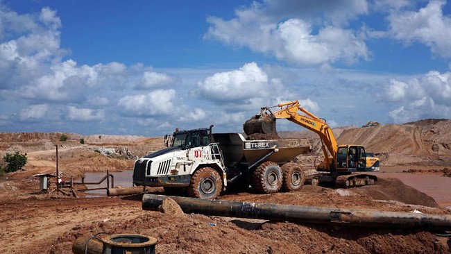 Illegal Mining Crackdown Boosts PT Timah's Production