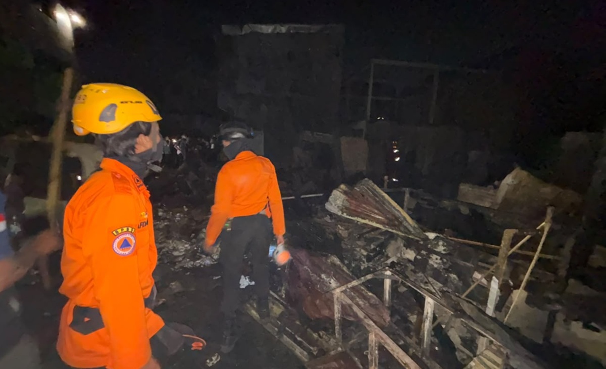 37 Homes Destroyed, 245 Residents Displaced in Kandea Road Fire, Makassar