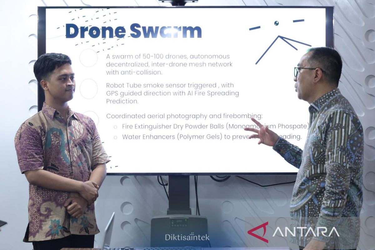 Garuda Scholarship recipient creates peatland fire detection robot