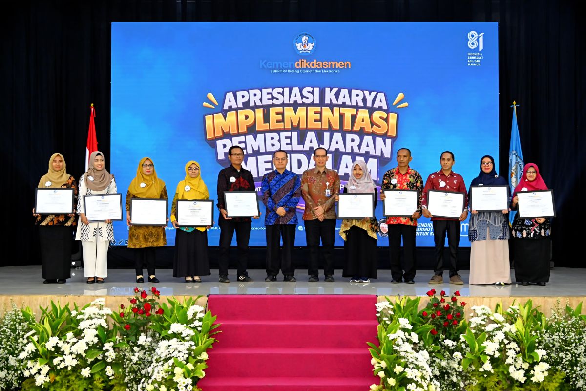 Education transformation must start with learning approach: Minister