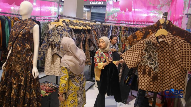 After Long Holiday, BI Predicts Retail Sales to Slow