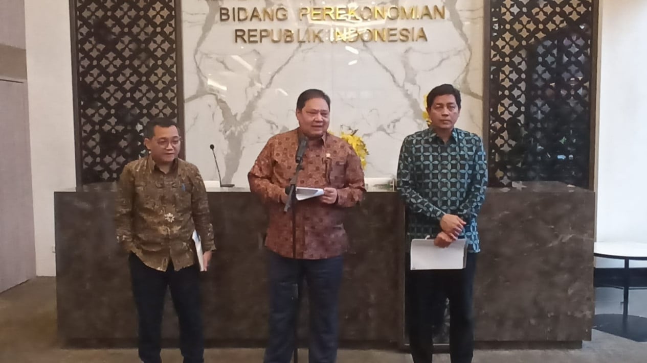 Airlangga Proposes Rp2,000 Trillion Target for MSME Lending, Here's Why