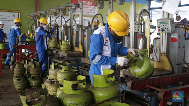 Pertamina Partners with Dukcapil to Strengthen Subsidised LPG Beneficiary Data