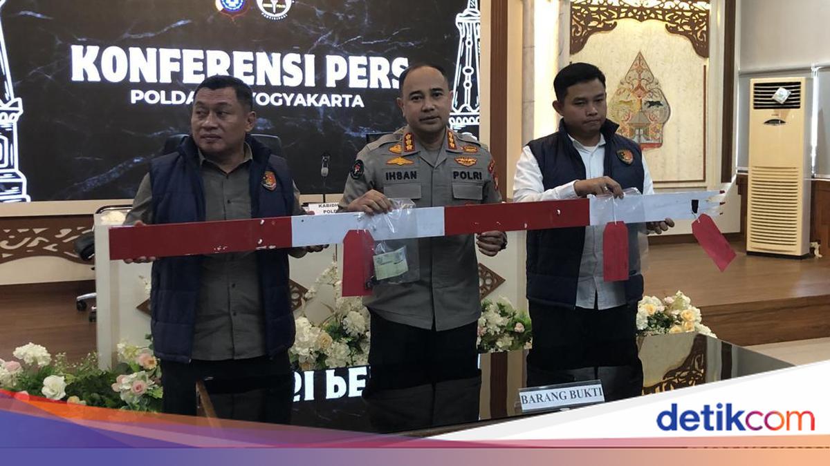 Police Reveal Trigger for Man Damaging Railway Barrier and Uprooting Flag in Bantul