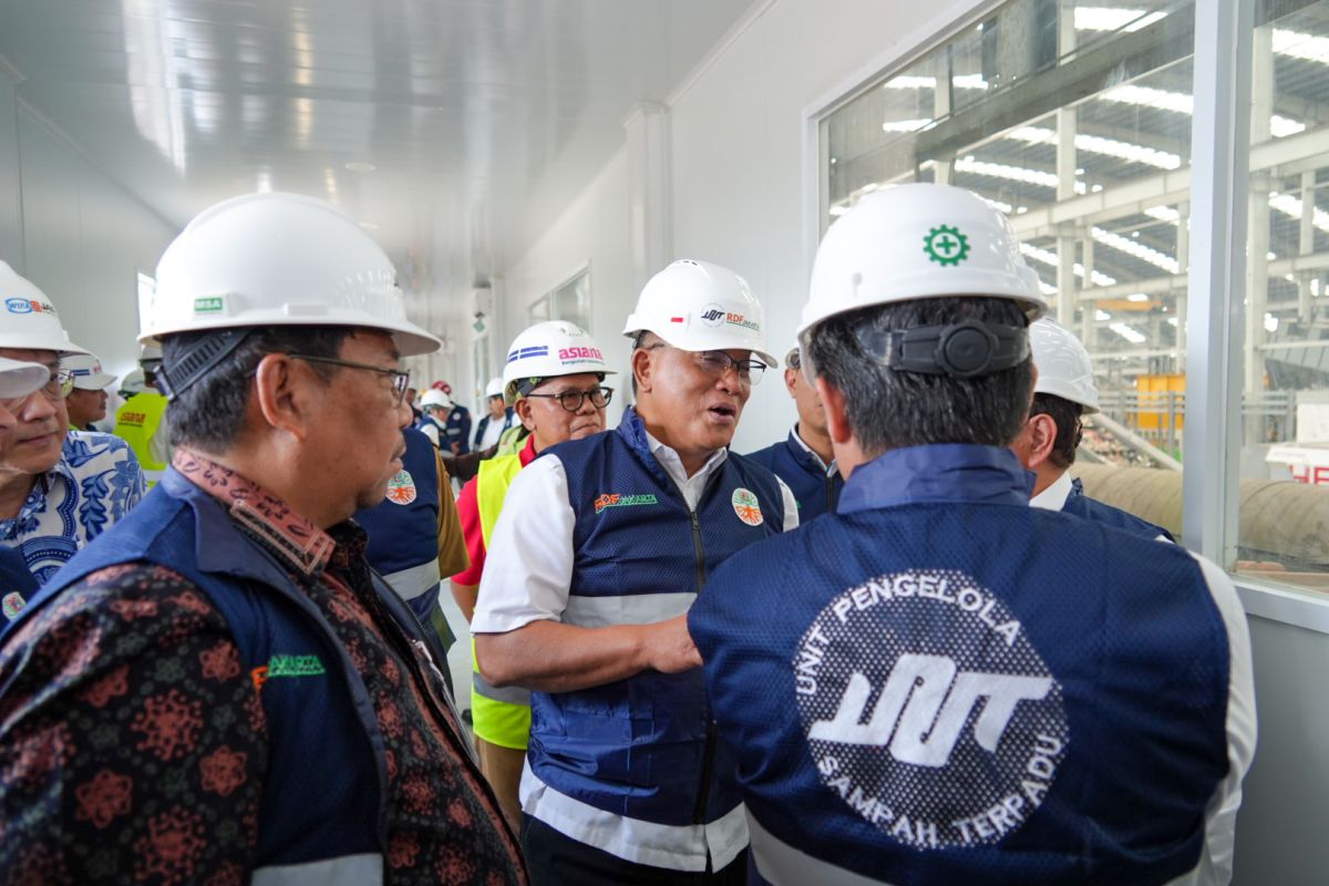 Waste sorters to receive protection as green-collar workers: Minister