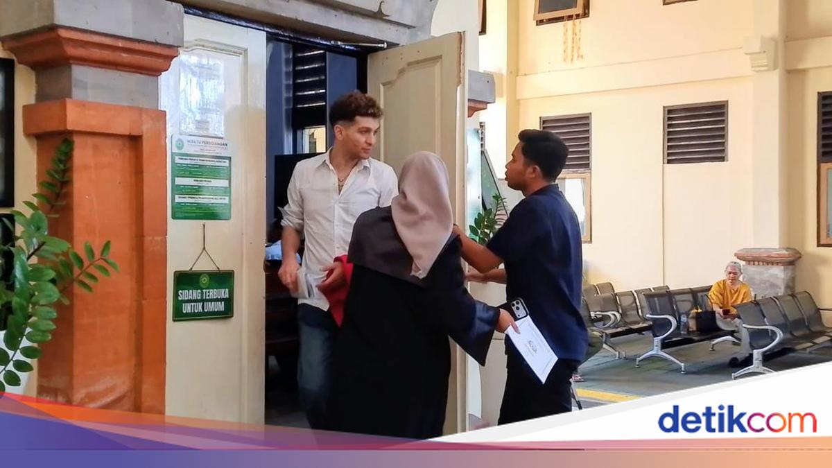 Palestinian Man Faces 15-Month Prison Sentence at Denpasar District Court