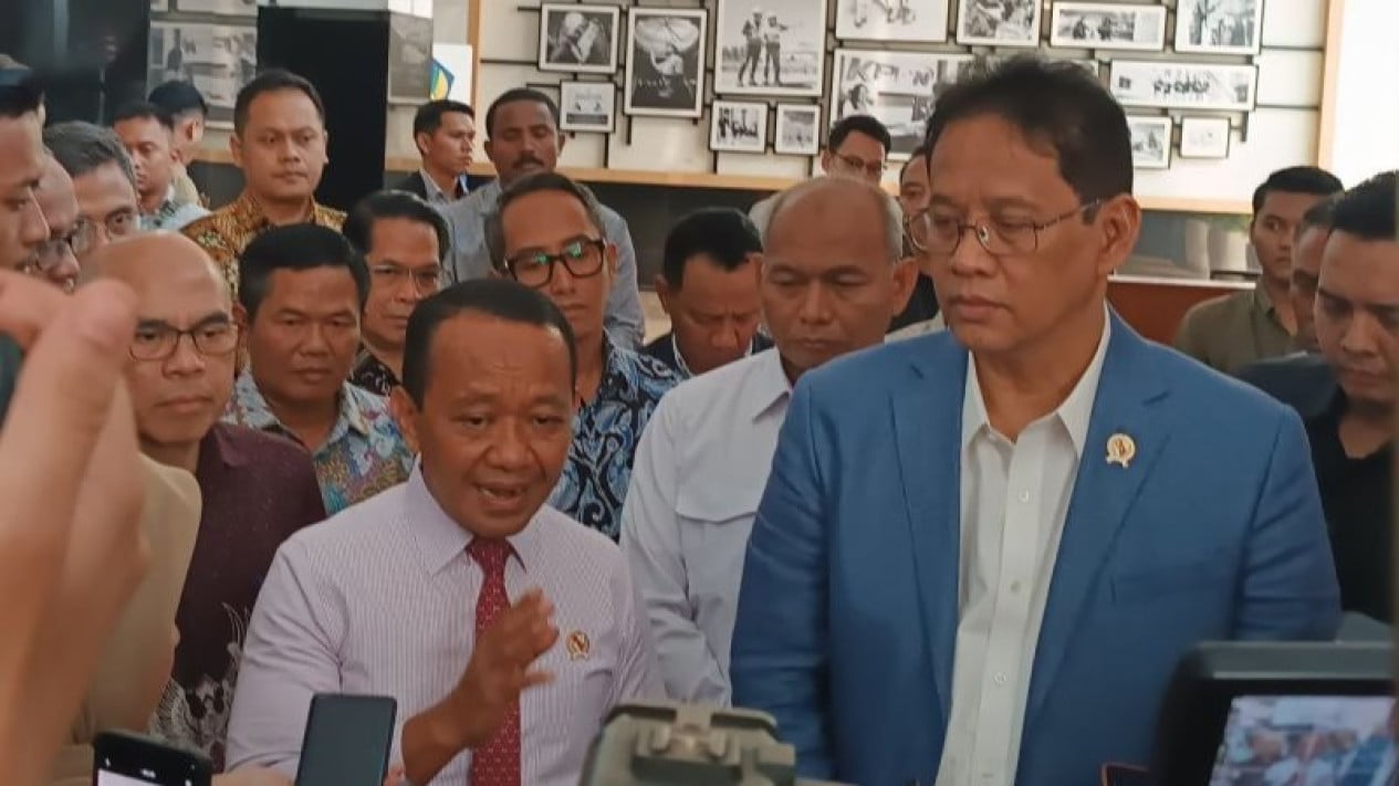 Bahlil Meets Purbaya to Discuss Ending Fuel Subsidies for the Wealthy