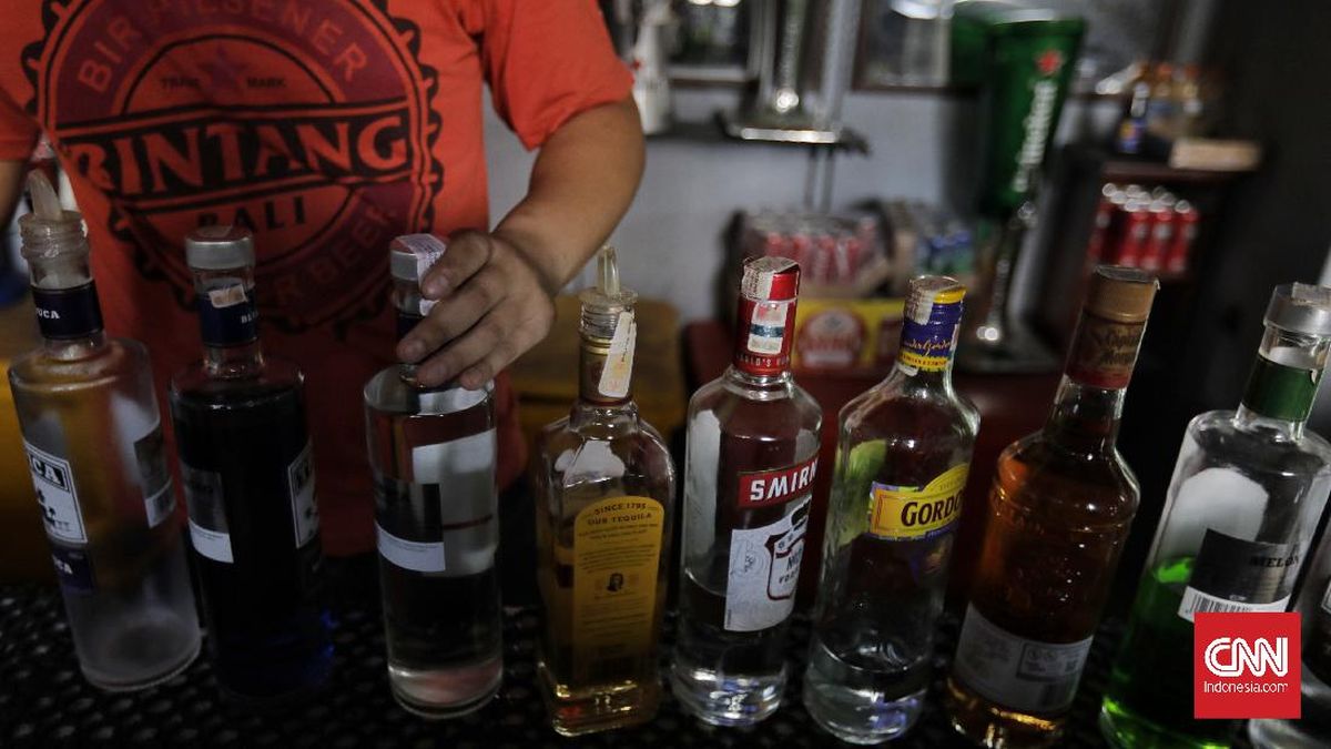 Newport Apologises After Quran Recitation Swapped for Alcohol Promotion