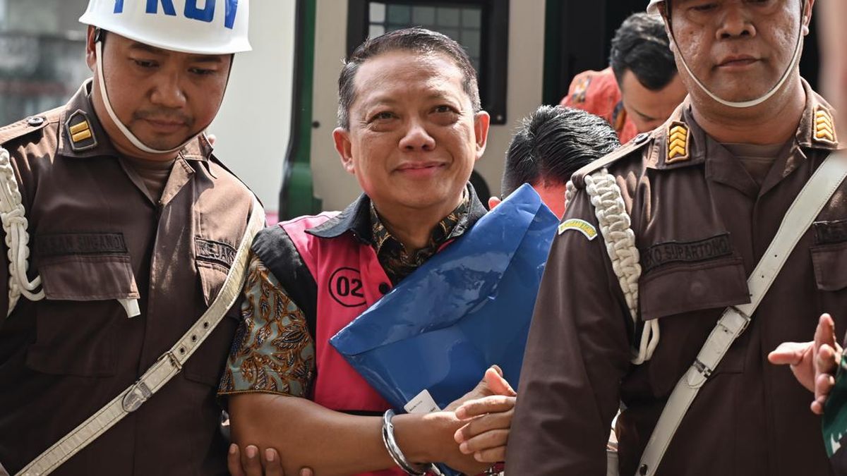 AGO Exercises Caution in Money Laundering Probe Against Former Special Crimes Deputy