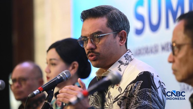 Minister: Online Motorcycle Taxi Presidential Regulation to Be Finalised Within a Week