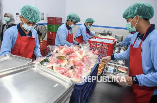 Students Research SPPG Programme, Examining Impact on MSMEs and Local Economy