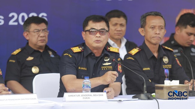 Once Threatened with Dissolution, Customs Chief Claims Performance Has Improved