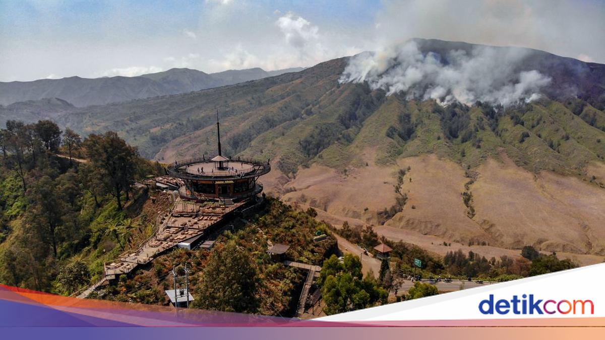 Bromo Remains Closed as Forest Fires Rage, Access Restricted Until 15 August