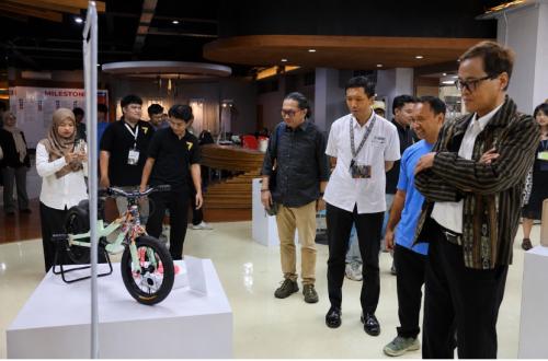 Industry Needs Shift, Product Design Students Urged to Be More Adaptive