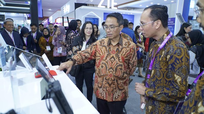 Telkom Unveils AI-Based OCA Innovation at DTI-CX 2026 AIcosy