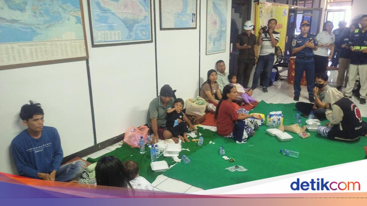 KMP Putri Yasmin Fire: 35 Passengers Evacuated to Padangbai