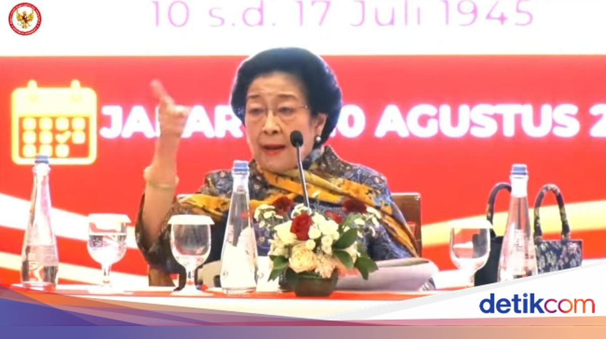 Megawati Tells Prabowo PDI-P Will Not Join Cabinet, Slams Buzzers