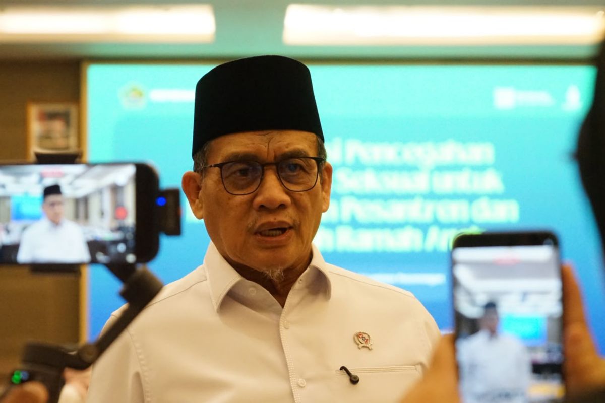 Deputy Religious Affairs Minister Urges Businesses Not to Commodify Religion