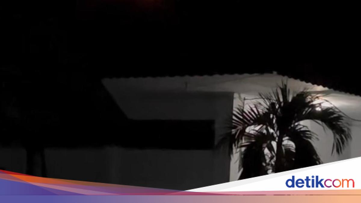 Bima Regency DPRD Office Nearly Gutted in Suspected Arson Attack