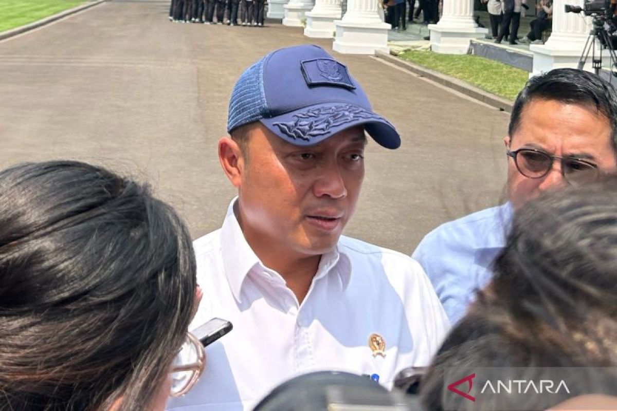 Minister: School Closures Due to Forest Fires Are Situational