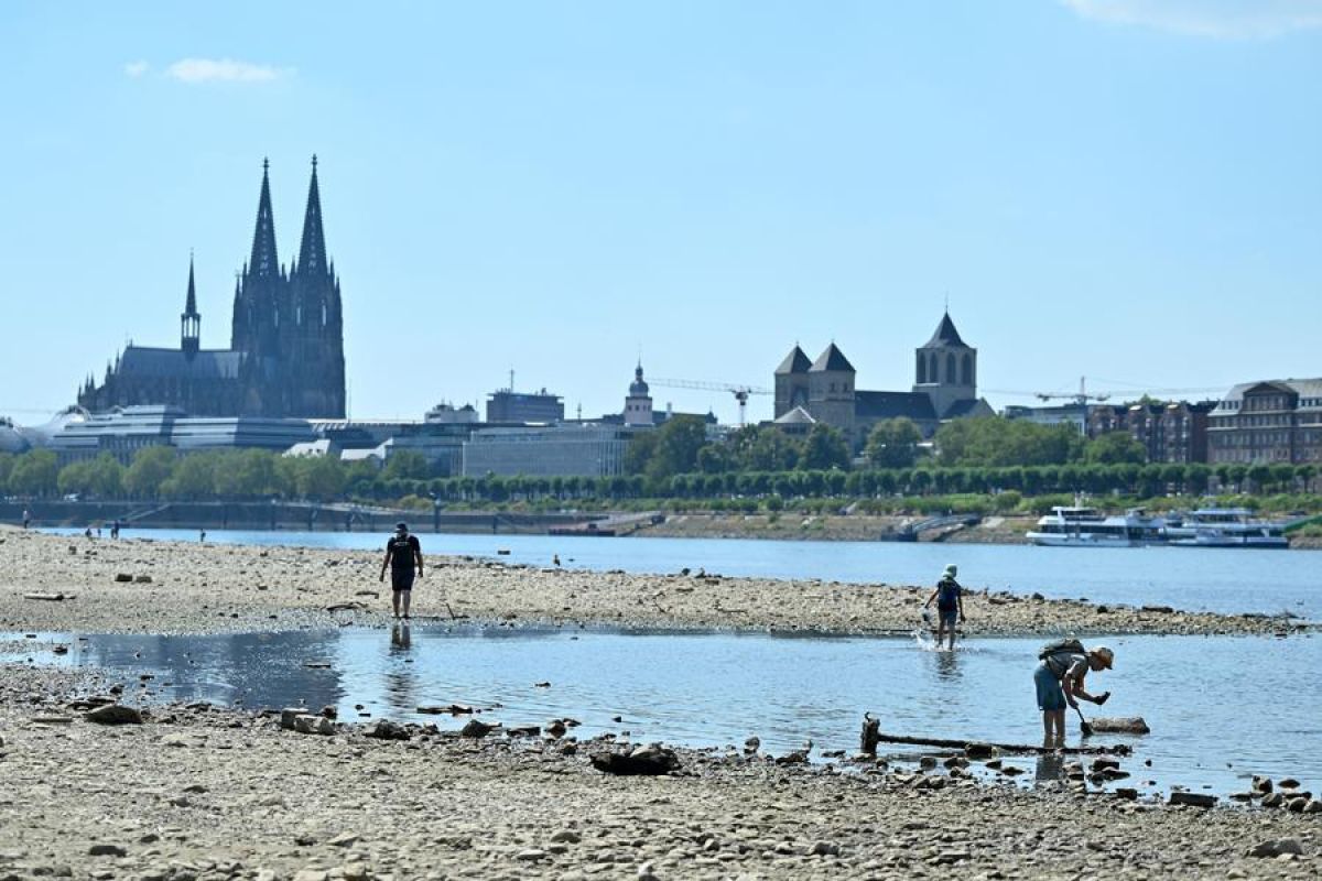 World records second-hottest July on record, WMO reports