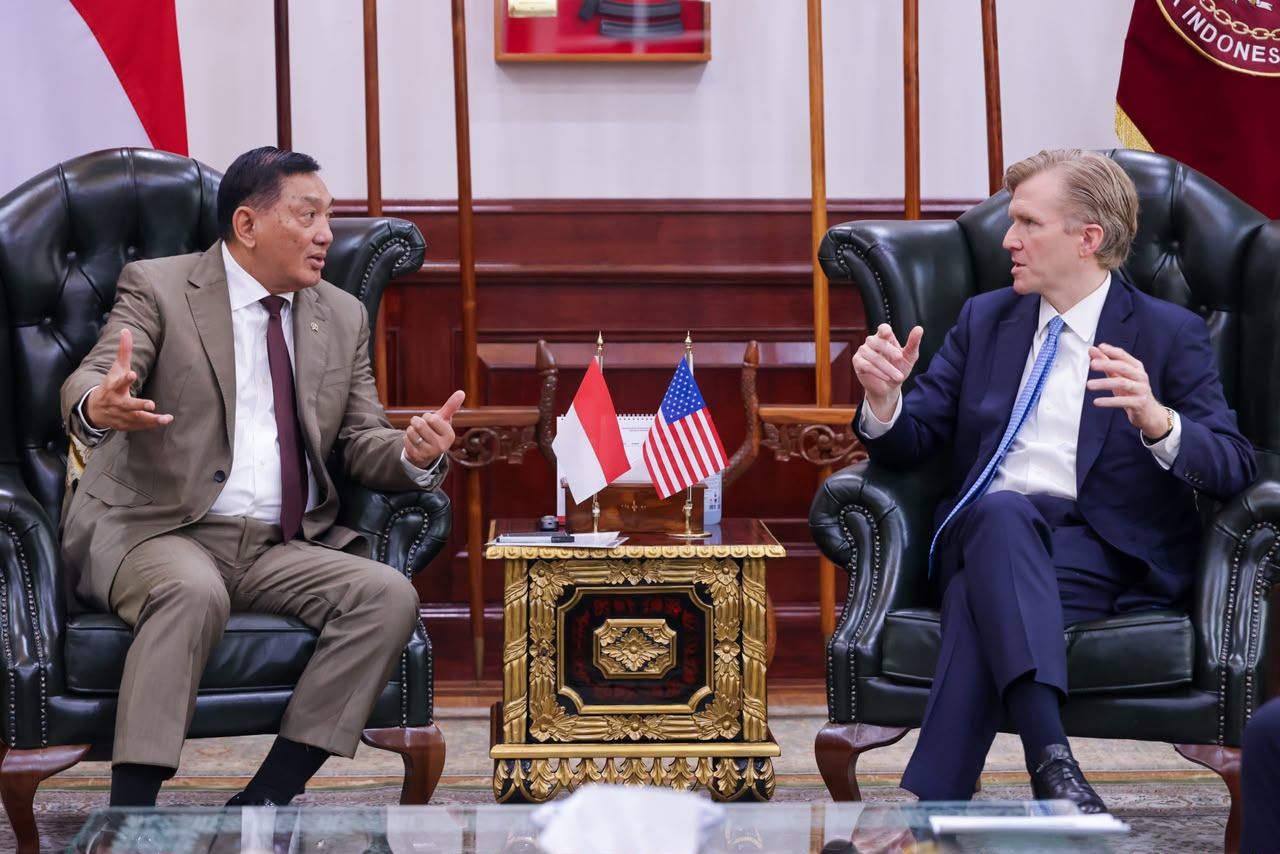 Menhan Sjafrie Emphasises US Defence Cooperation Excludes Military Bases
