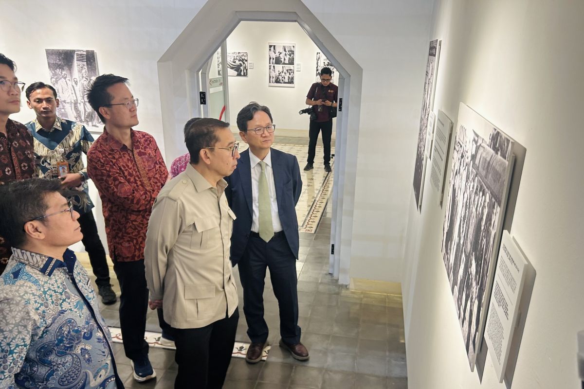 South Korea Highlights Joint Struggle for Independence in Photo Exhibition
