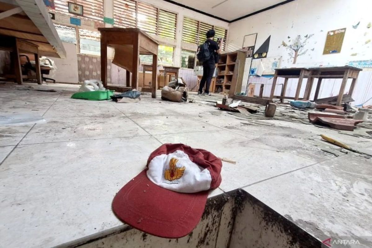 South Jakarta Education Authority to Oversee Reconstruction of Damaged Primary School