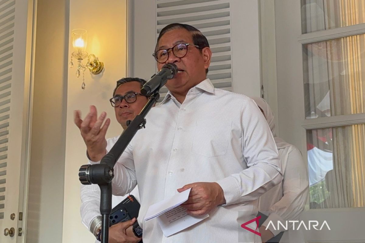 Pramono to Conduct Internal Reforms Over Illegal Dumpsite in Cilincing