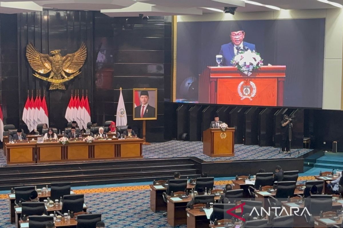 Pramono Anung Emphasises Importance of Fulfilling Citizens' Basic Food Rights