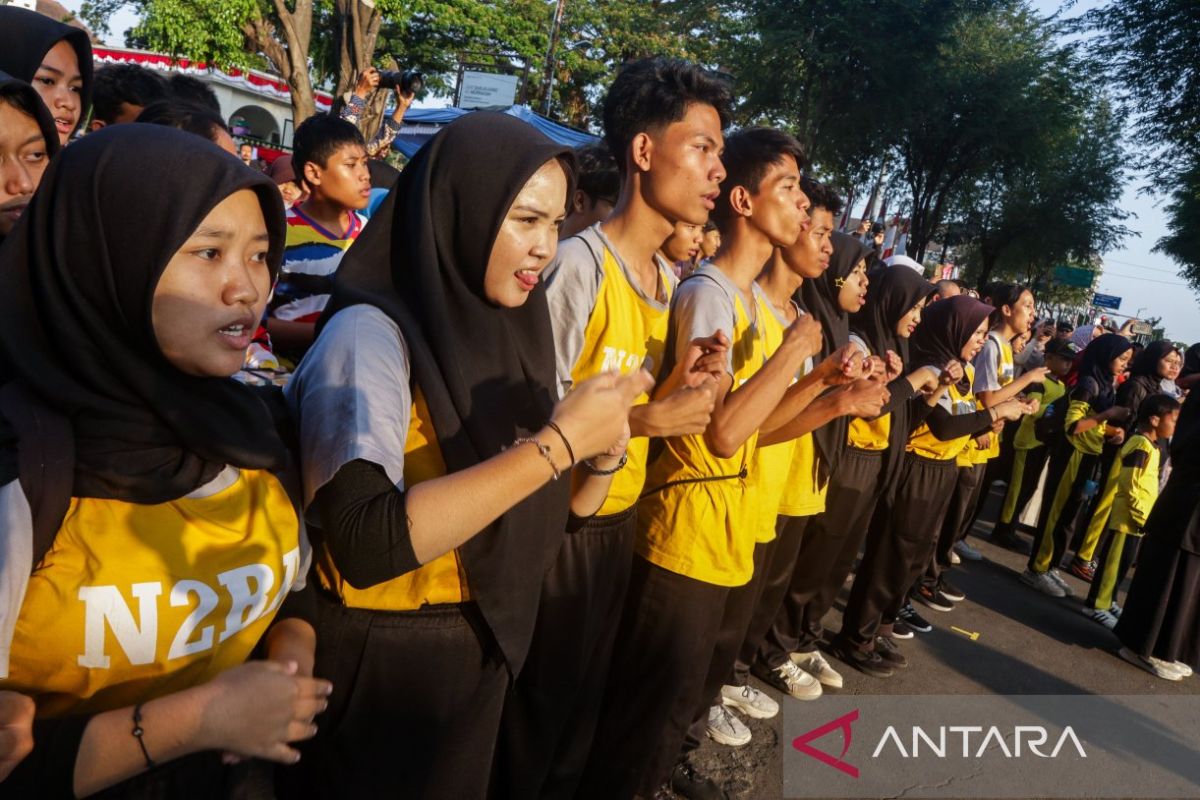 Reading of Proclamation Text by 1,000 Persons with Disabilities in Malioboro Sets Muri Record