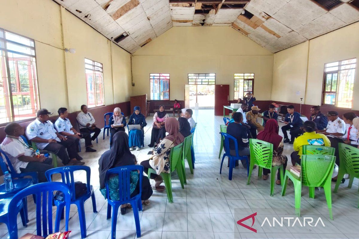 Unair Patriot Expedition Team Develops Healthy Village in Manokwari