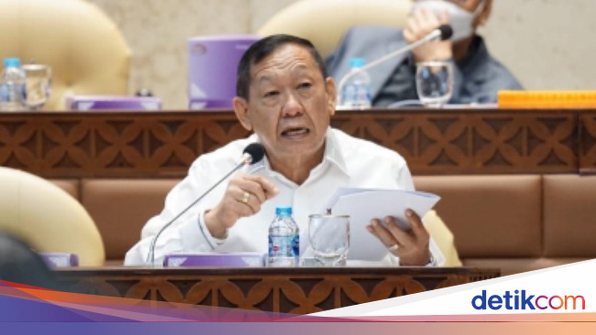 Repeated Ship Fires Prompt Lawmaker to Demand Evaluation of Sailing Permit Regulations