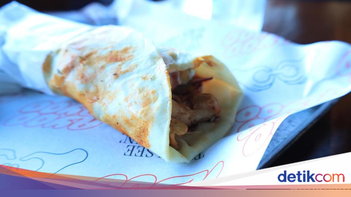 Tasting Palestinian Shawarma in Ubud