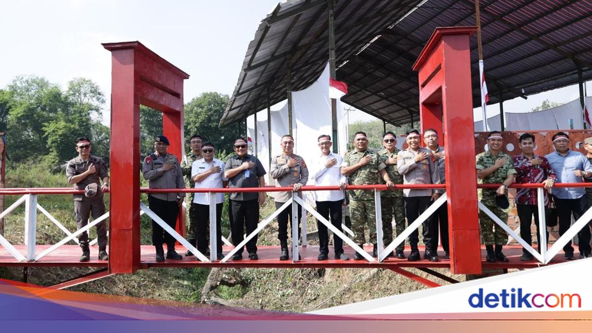 South Sumatra Police Build 81 'Merah Putih' Bridges to Support Community Activities