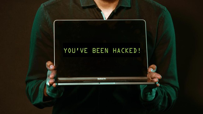 Can Insurance Replace Money Lost When Hackers Breach Bank Accounts?