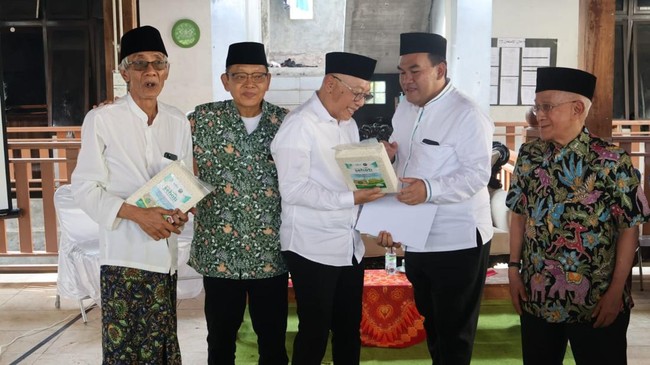 Blora Regent Targets 295 Hectares of Organic Farming Land Across All Villages