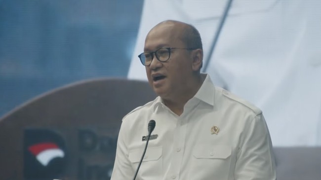 Danantara CEO Plans to Scrap Down Payment for Electric Motorcycle Purchases